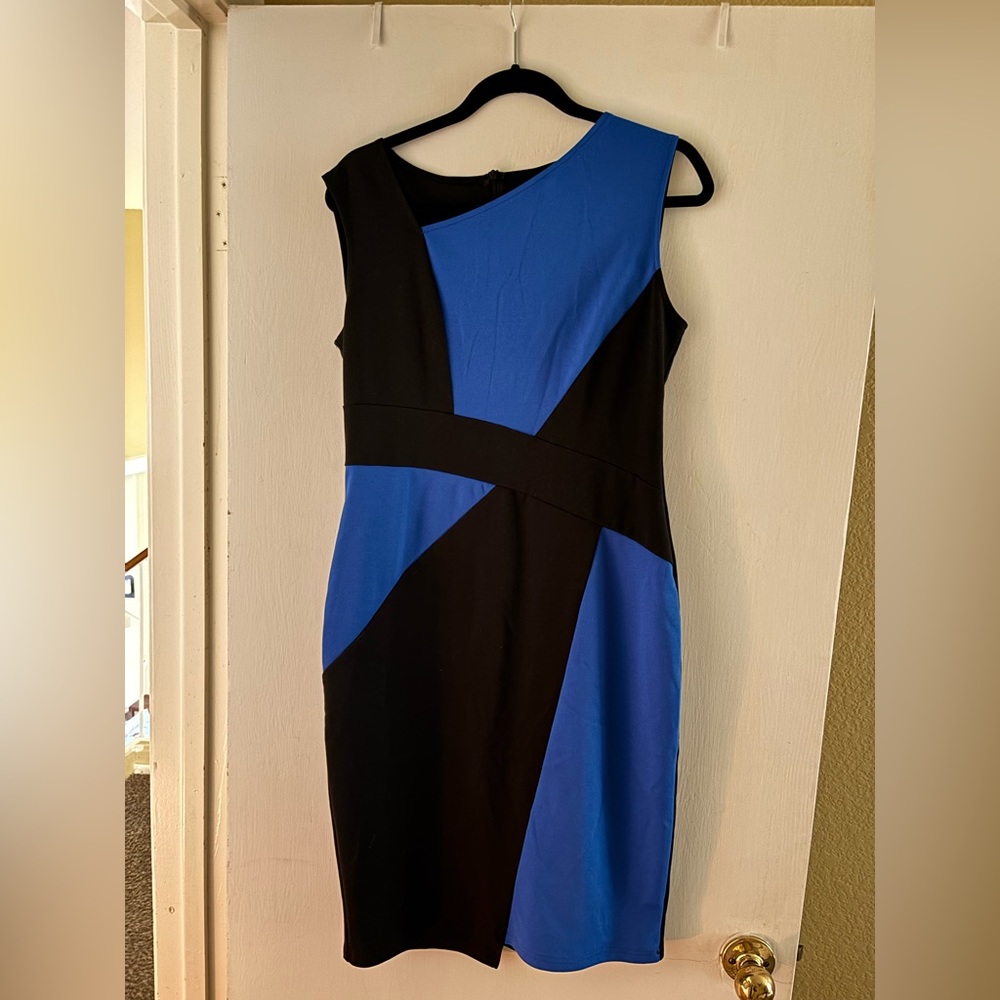 FREE WITH BUNDLE Elegant Blue and Black Women's Dress